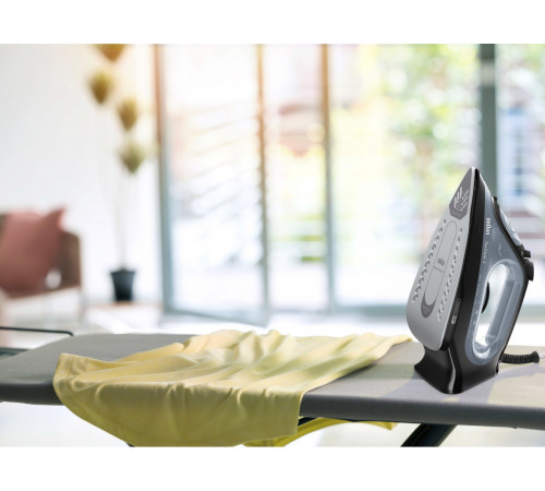 Утюг Braun SI 3055 BK