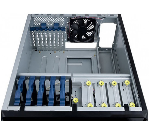 Корпус IN WIN PE689