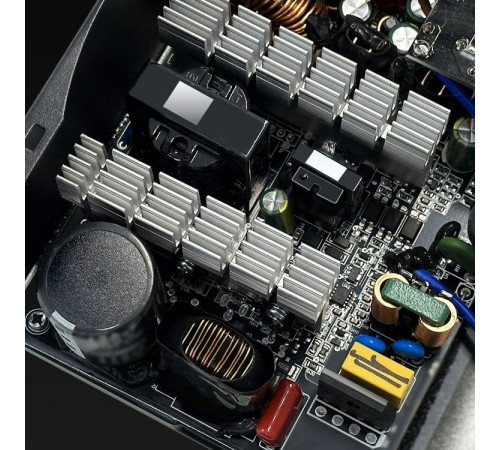 Блок питания Ocypus Gamma P550 Gamma-P550-W1HDBK024X-EU
