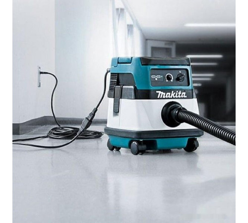 Промышленный пылесос Makita DVC150LZ (без АКБ и ЗУ)