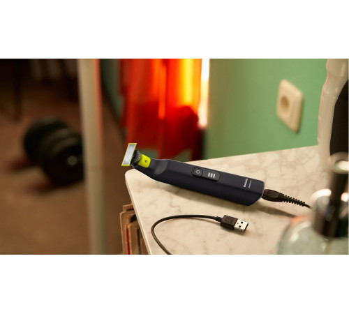 Машинка для стрижки волос Philips OneBlade Pro 360 Face + Body QP6542/15