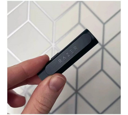 Bluetooth-микрофон RAZER Seiren BT