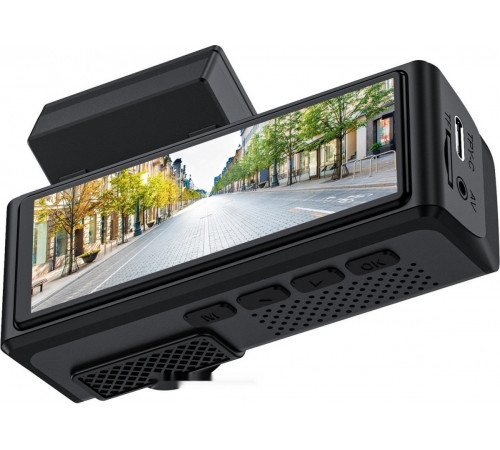 Автомобильный видеорегистратор DIGMA FreeDrive 940W