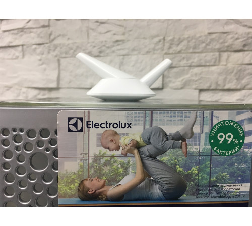 Увлажнитель воздуха Electrolux EHU-3815D