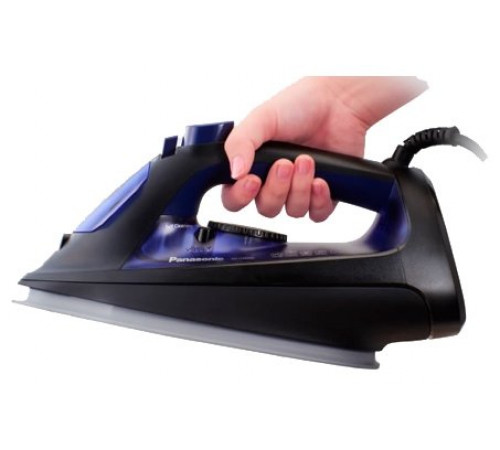 Утюг Panasonic NI-U600CATW