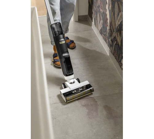 Вертикальный моющий пылесос Karcher FCV 3 1.056-122.0