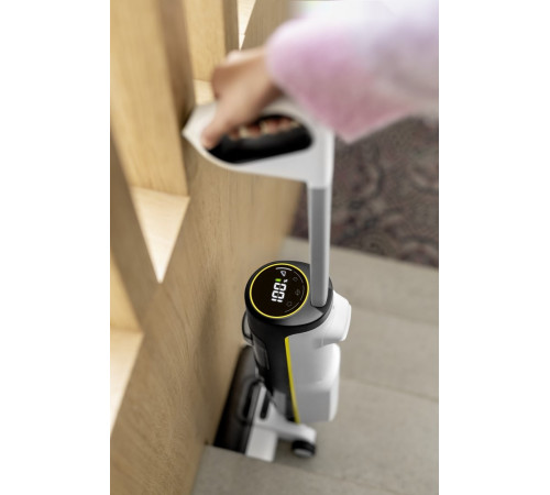 Вертикальный моющий пылесос Karcher FCV 4 1.056-131.0