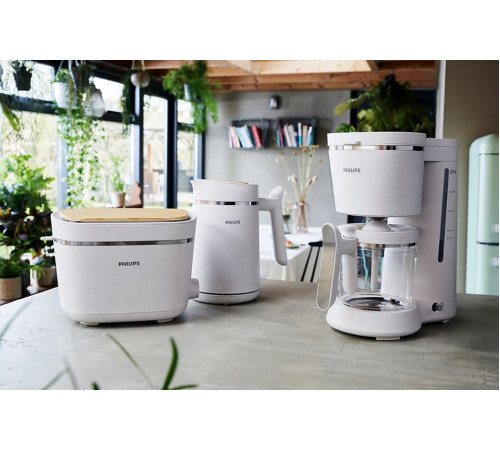 Электрический чайник Philips HD9365/10