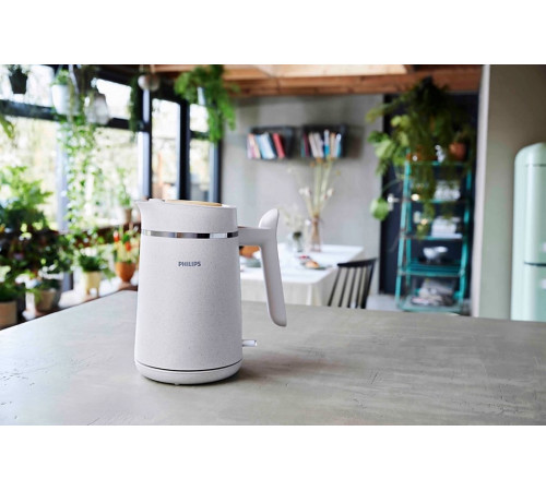 Электрический чайник Philips HD9365/10