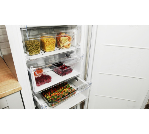 Морозильник Indesit DSZ 4150