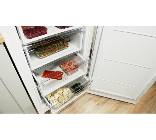Морозильник Indesit DSZ 4150