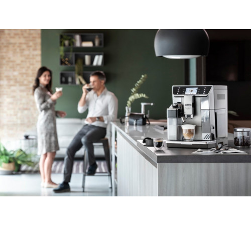 Эспрессо кофемашина Delonghi PrimaDonna Elite ECAM 650.55.MS