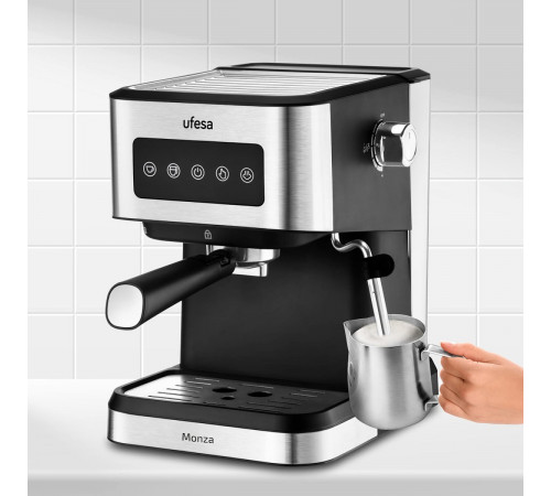 Рожковая кофеварка Ufesa Espresso Monza
