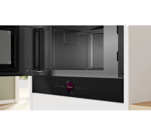 Микроволновая печь Bosch Serie 8 BFL7221B1