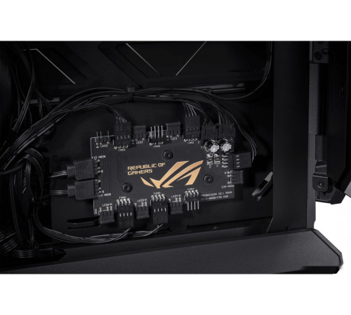 Корпус Asus ROG Hyperion GR701