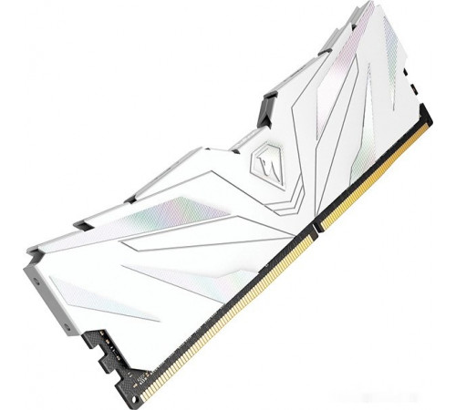 Модуль памяти Netac Shadow II White 16ГБ DDR4 3200МГц NTSWD4P32SP-16W