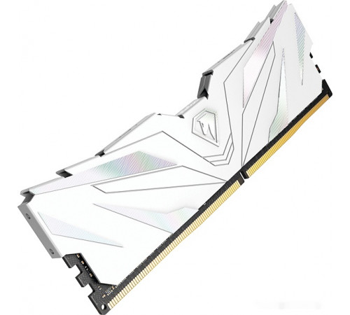 Модуль памяти Netac Shadow II White 8ГБ DDR4 2666 МГц NTSWD4P26SP-08W