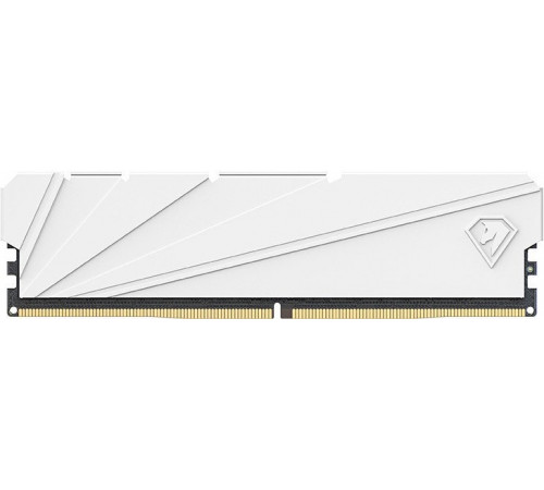 Модуль памяти Netac Shadow S 8ГБ DDR4 3600 МГц NTSSD4P36SP-08W