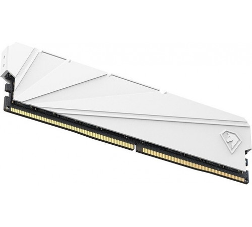 Модуль памяти Netac Shadow S 8ГБ DDR4 3600 МГц NTSSD4P36SP-08W