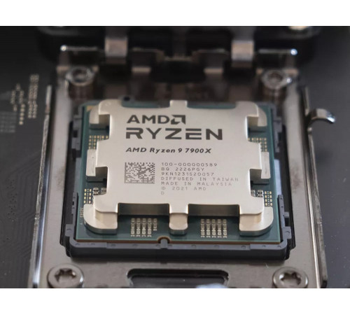 Процессор AMD Ryzen 9 7900X (oem)