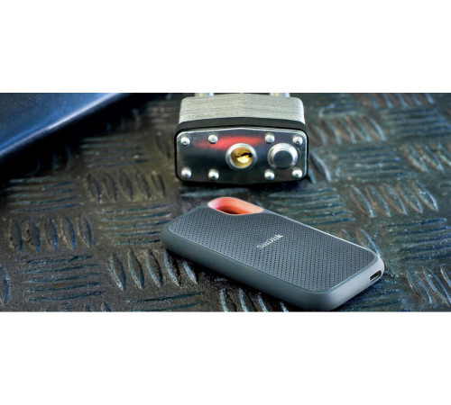 Внешний жёсткий диск SanDisk Extreme V2 SDSSDE61-2T00-G25 2TB
