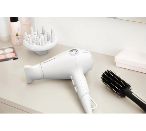 Фен Rowenta Volumizer CV6130F0