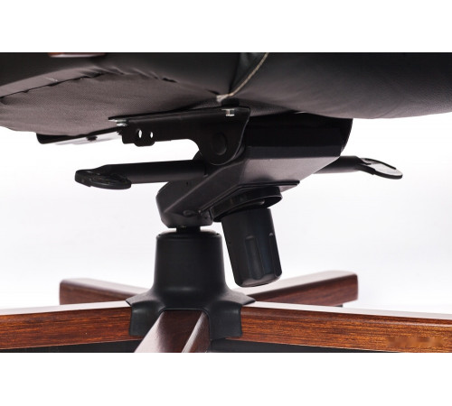 Офисное кресло Бюрократ T-9923WALNUT (черный)
