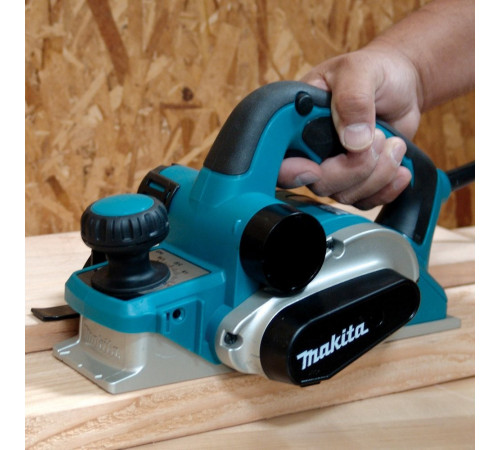 Электрорубанок Makita KP0810