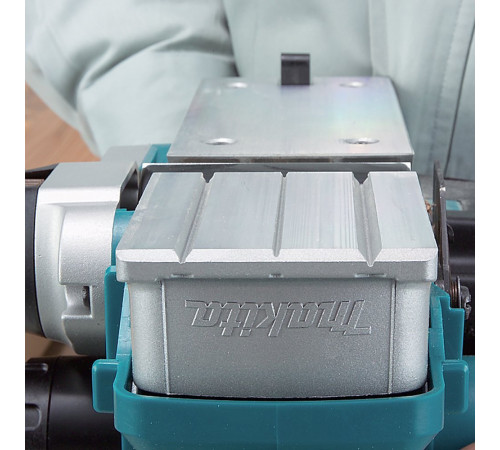 Электрорубанок Makita KP0810