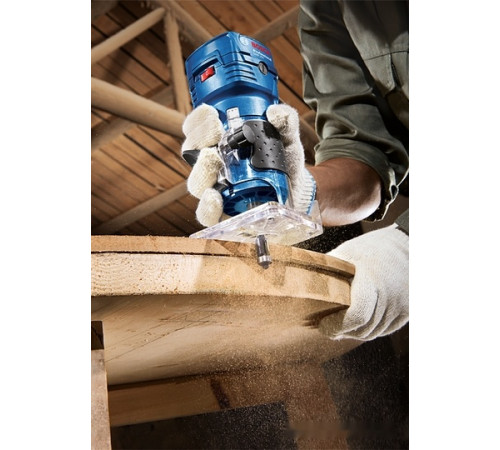 Фрезер Bosch GKF 550 Professional 06016A0020