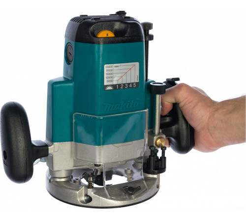 Фрезер Makita 3612C