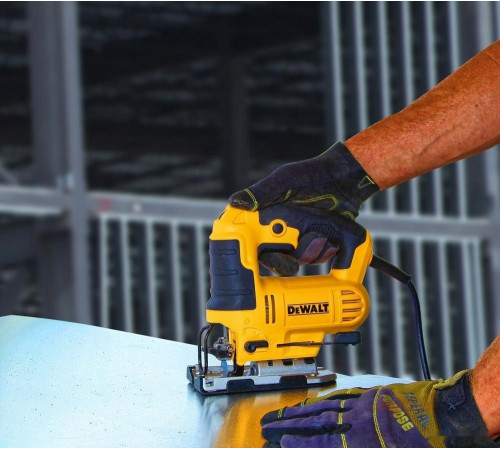Лобзик DeWALT DWE349