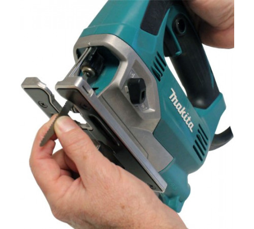 Лобзик Makita JV0600K