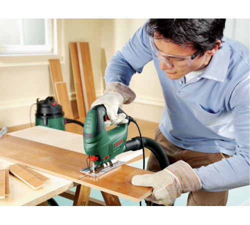 Лобзик Bosch PST 700 E