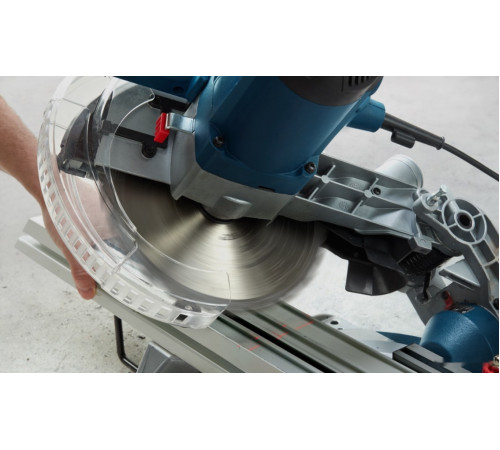 Дисковая (циркулярная) пила Bosch GCM 216 Professional 0601B33000