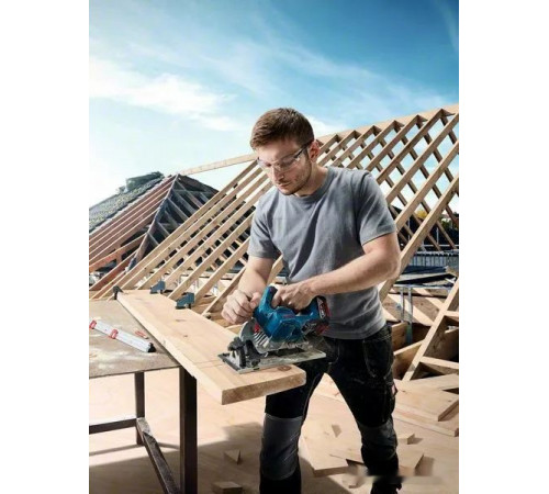 Дисковая (циркулярная) пила Bosch GKS 185-LI Professional 06016C1221 (без АКБ)