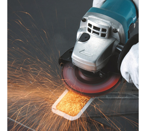 Угловая шлифмашина Makita 9558HNR