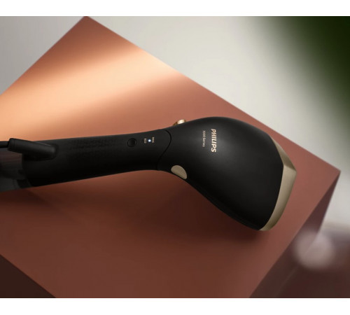 Отпариватель Philips STH7060/80