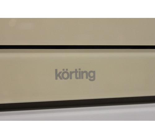 Микроволновая печь Korting KMI 825 TGB