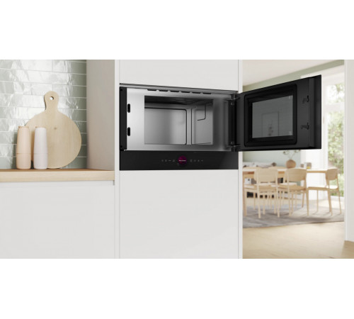 Микроволновая печь Bosch Serie 8 BFR7221B1