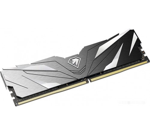 Модуль памяти Netac Shadow II Black 8ГБ DDR4 3200МГц NTSWD4P32SP-08K