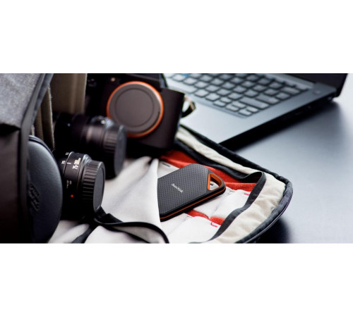 Внешний жёсткий диск SanDisk Extreme Pro Portable V2 SDSSDE81-2T00-G25 2TB