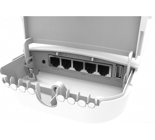 Беспроводной маршрутизатор MikroTik OmniTIK 5 PoE ac [RBOmniTikPG-5HacD]