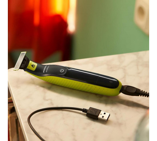 Машинка для стрижки волос Philips OneBlade Face QP2724/10