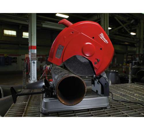 Дисковая пила Milwaukee CHS355