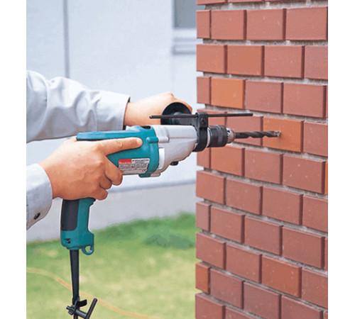 Дрель ударная Makita HP 2051