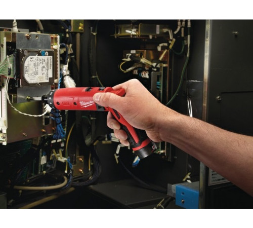 Электроотвертка Milwaukee M4 D-202B