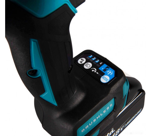 Гайковерт Makita DTW300RTJ (с 2-мя АКБ)