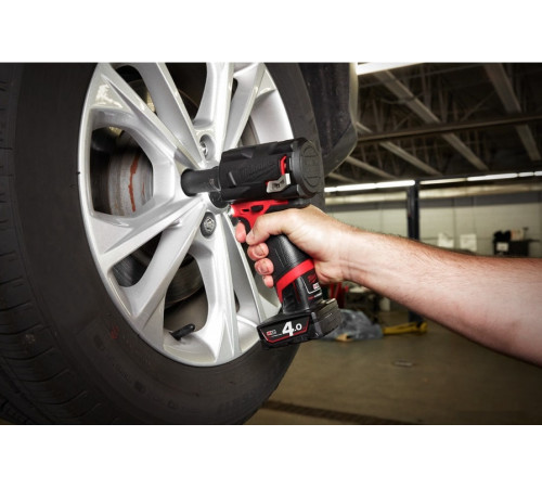 Гайковерт Milwaukee FUEL M12 FIWF12-422X 4933464616 (с 2-мя АКБ, кейс)
