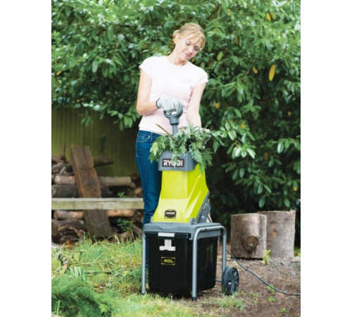 Садовый измельчитель Ryobi RSH2545B